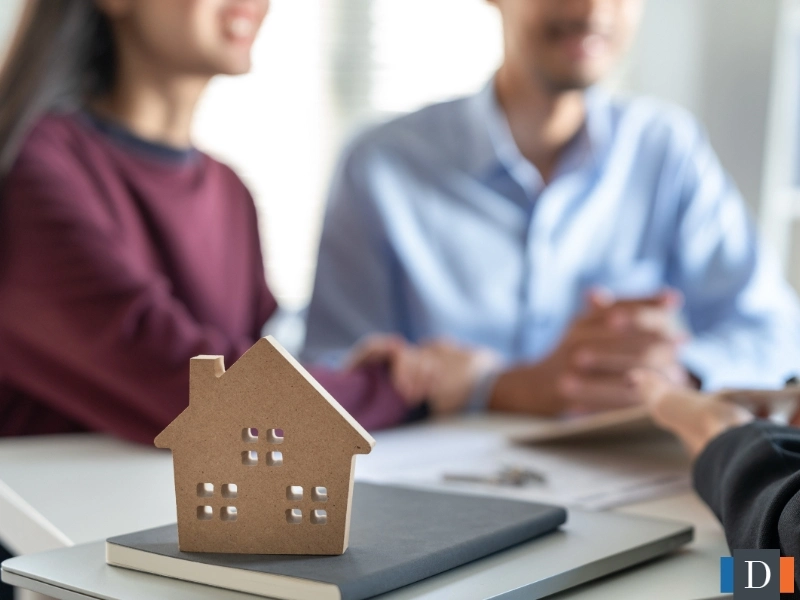 A couple discusses their estate administration wishes with a Wake Forest attorney.